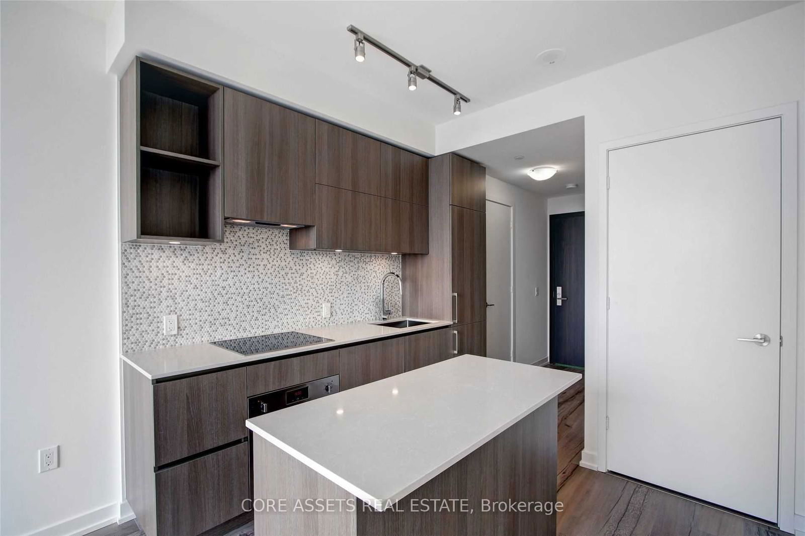 1 Yorkville Ave, unit 4304 for rent