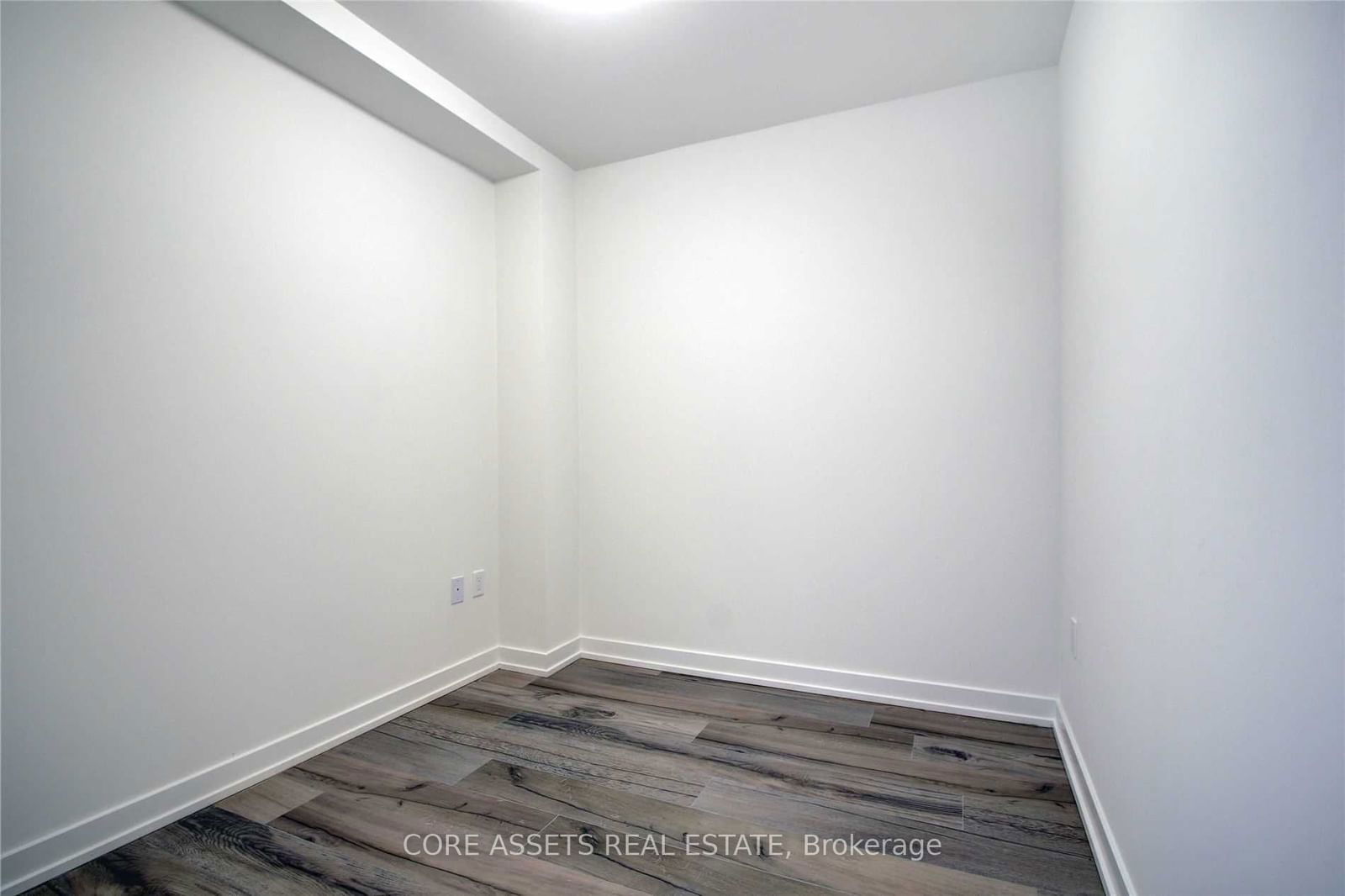 1 Yorkville Ave, unit 4304 for rent