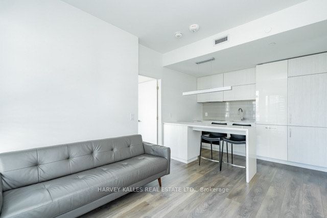 20 Richardson St, unit 1407 for rent