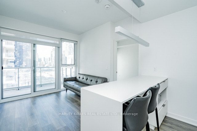 20 Richardson St, unit 1407 for rent