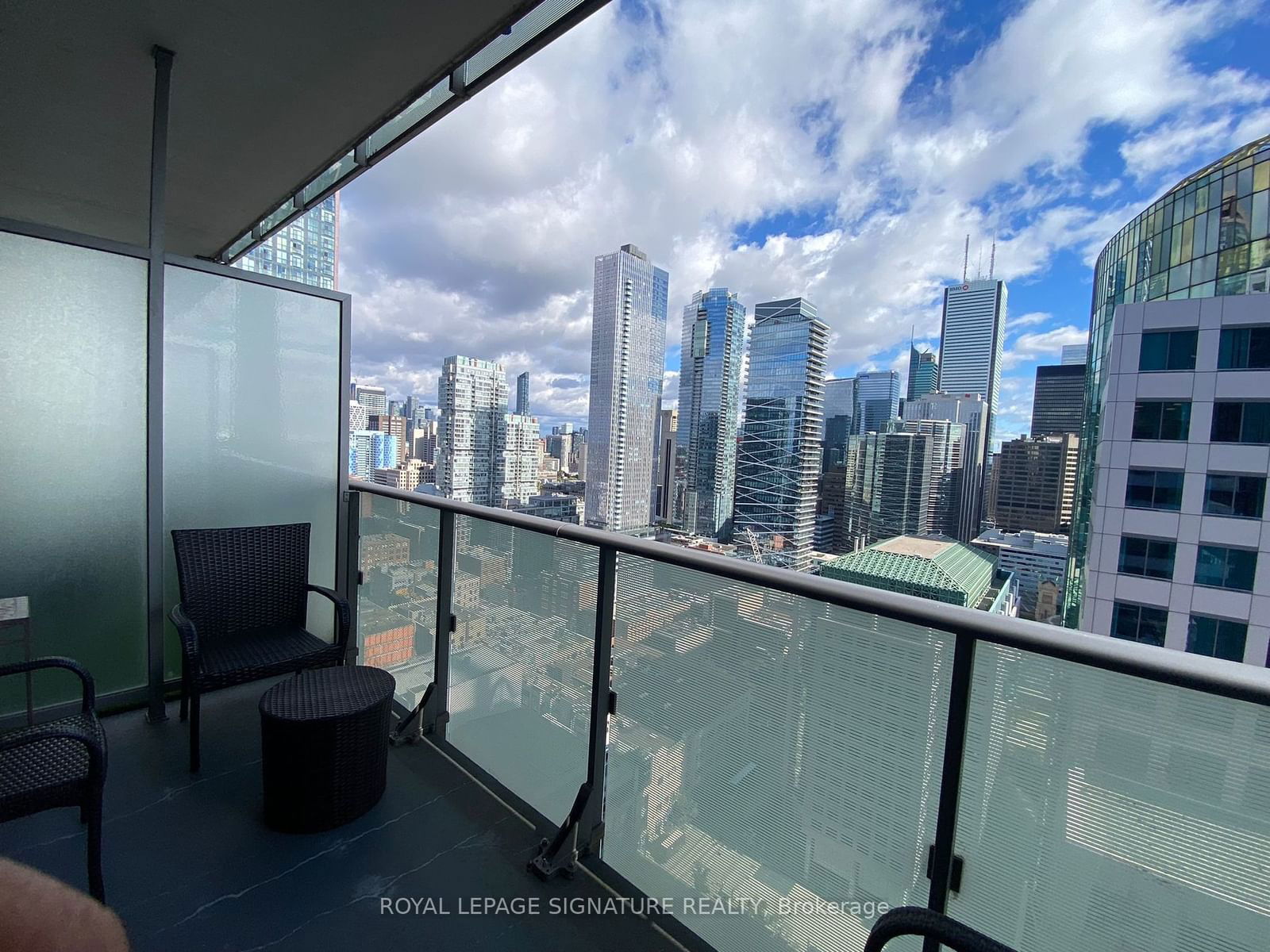 8 Mercer St, unit 3003 for rent