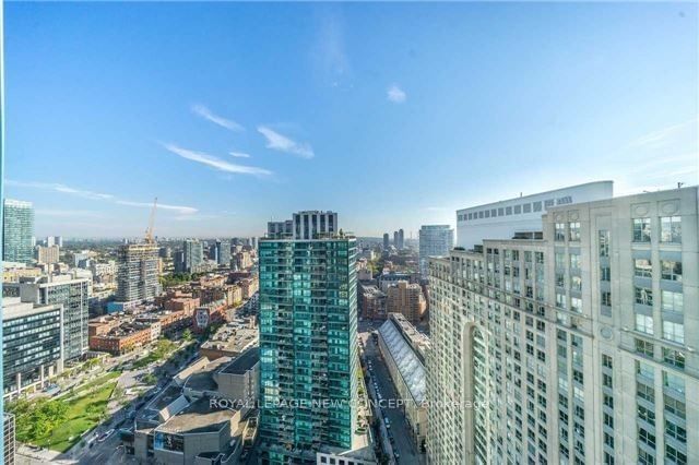 8 The Esplanade, unit 3909 for rent