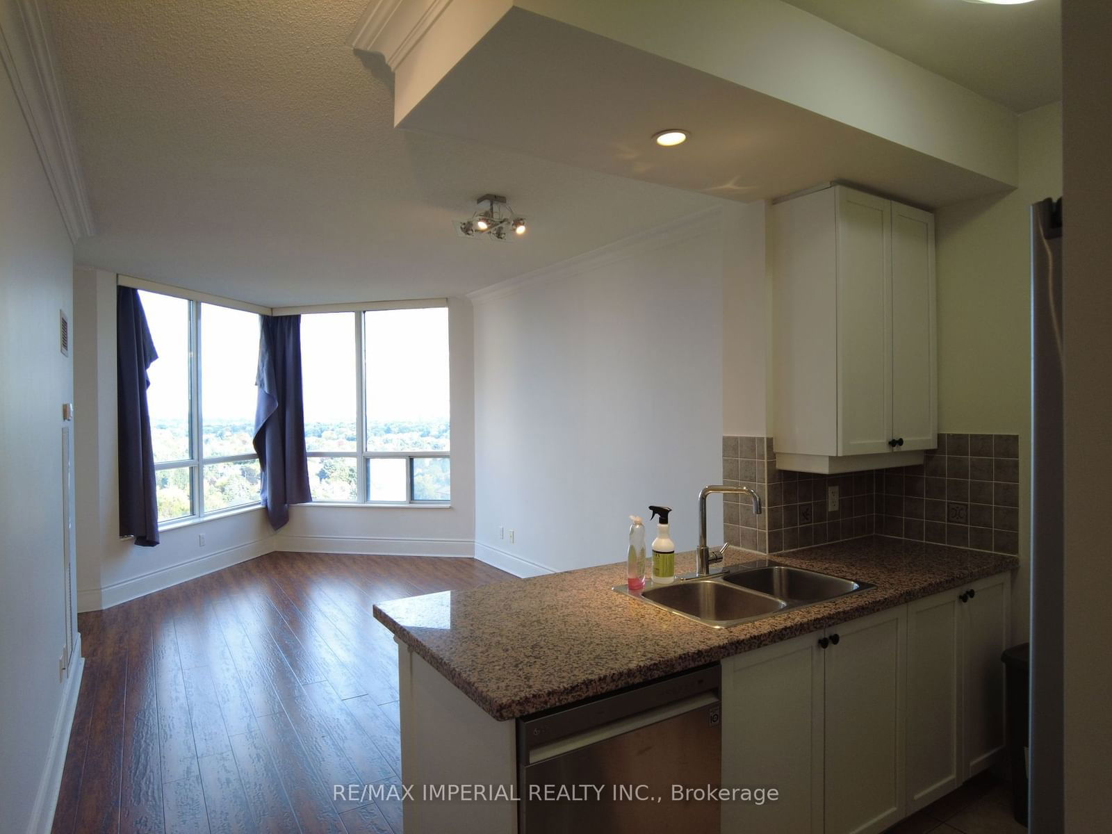 10 Northtown Way, unit 1503 for rent