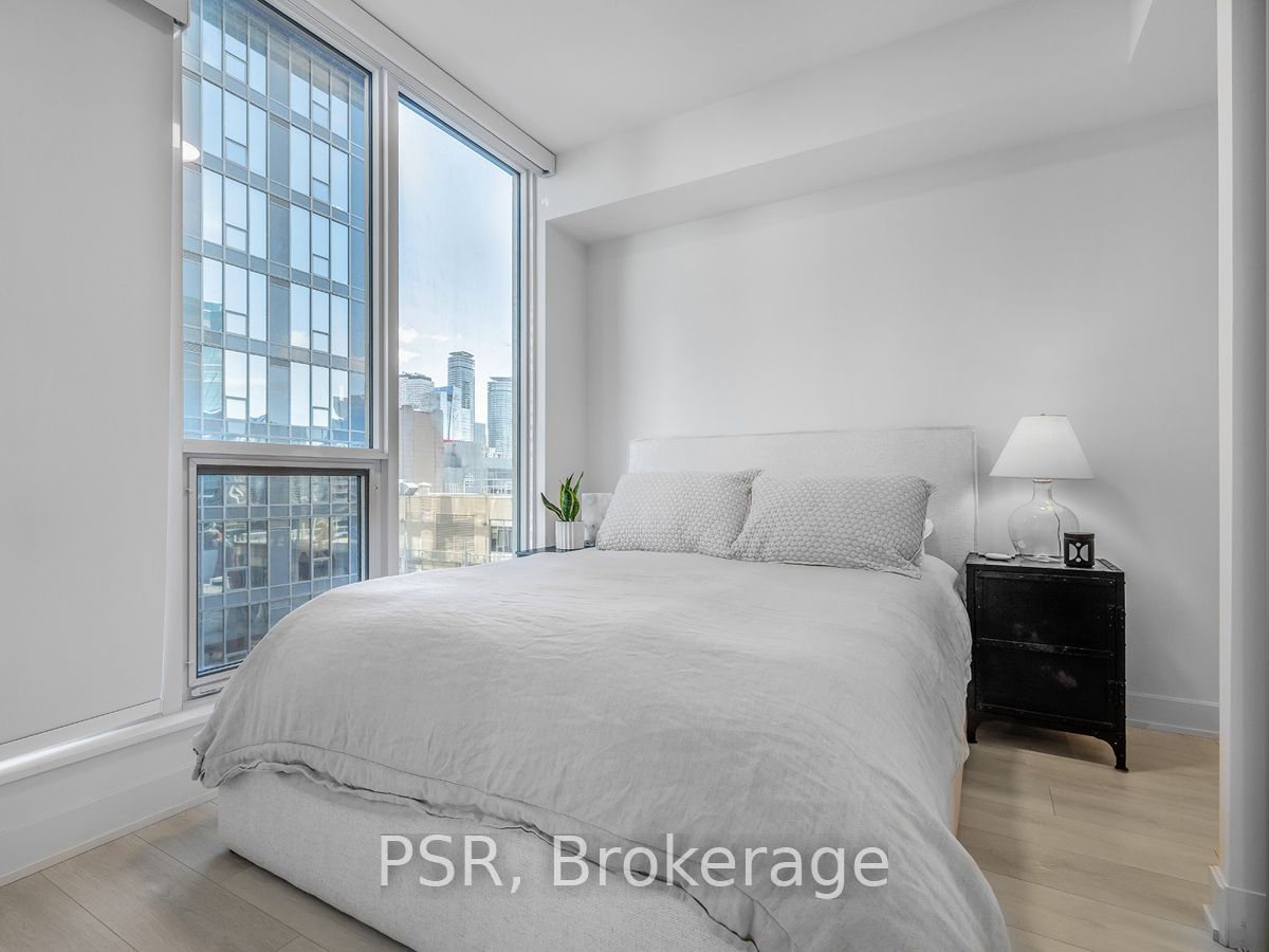 35 Mercer St, unit 1414 for rent