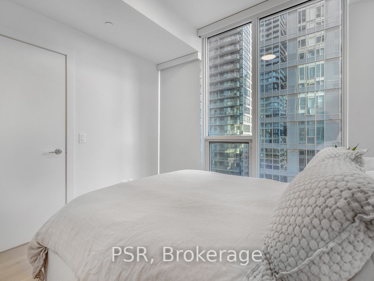 35 Mercer St, unit 1414 for rent