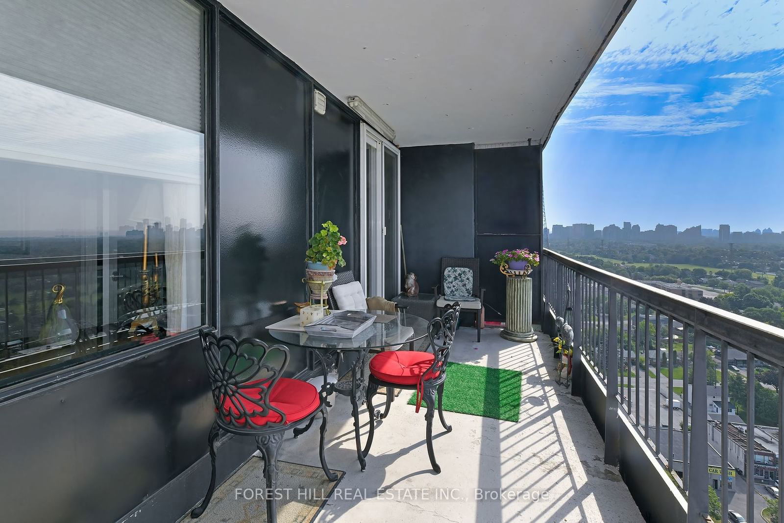 135 Antibes Dr, unit 2404 for sale