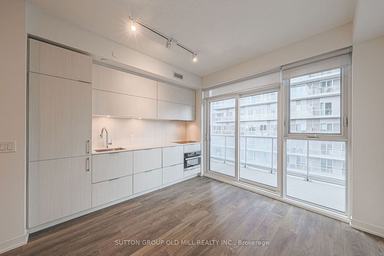 20 Richardson St, unit 1013 for rent