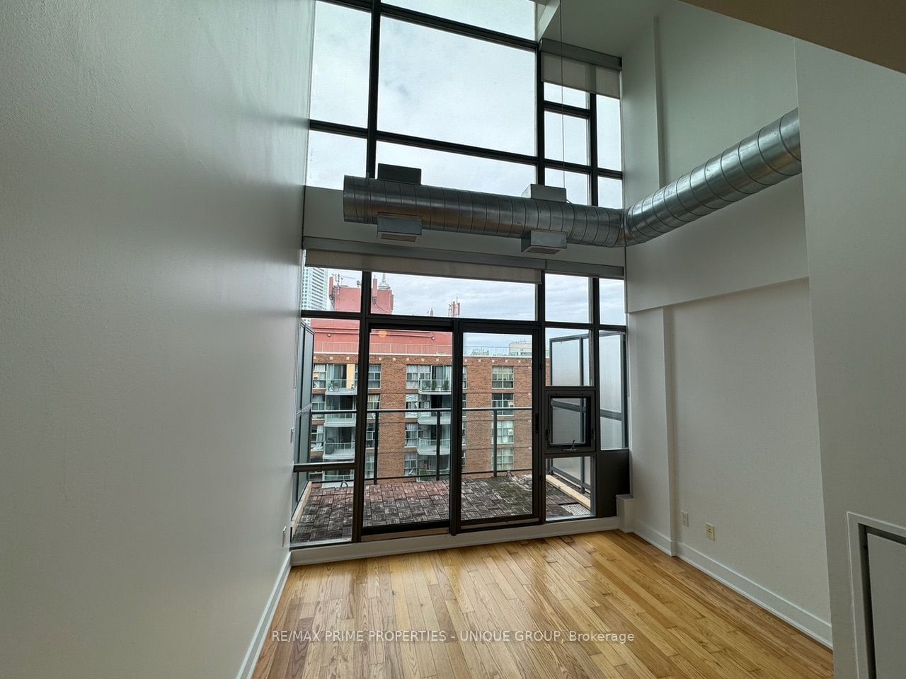 637 Lake Shore Blvd, unit 820 for rent