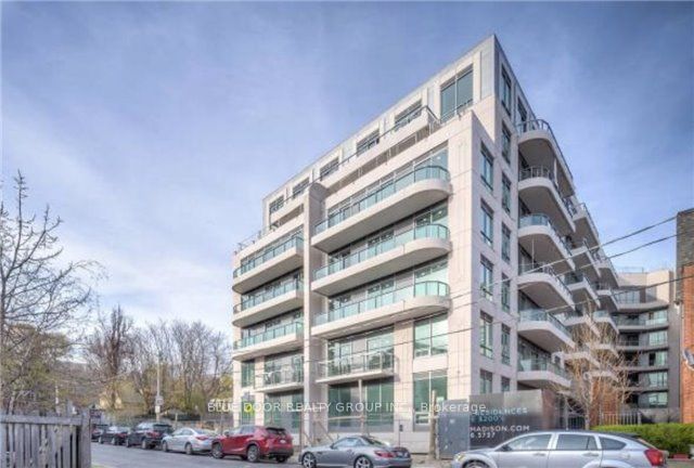 377 Madison Ave, unit 218 for sale