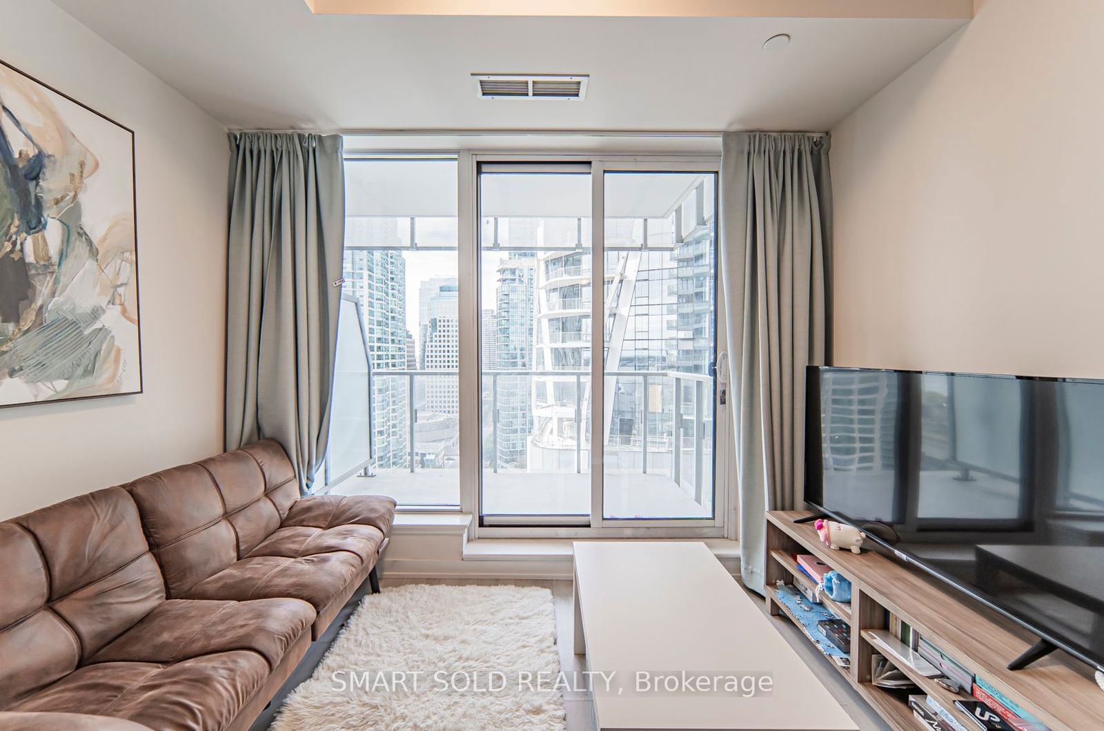 28 Freeland St, unit 1603 for rent