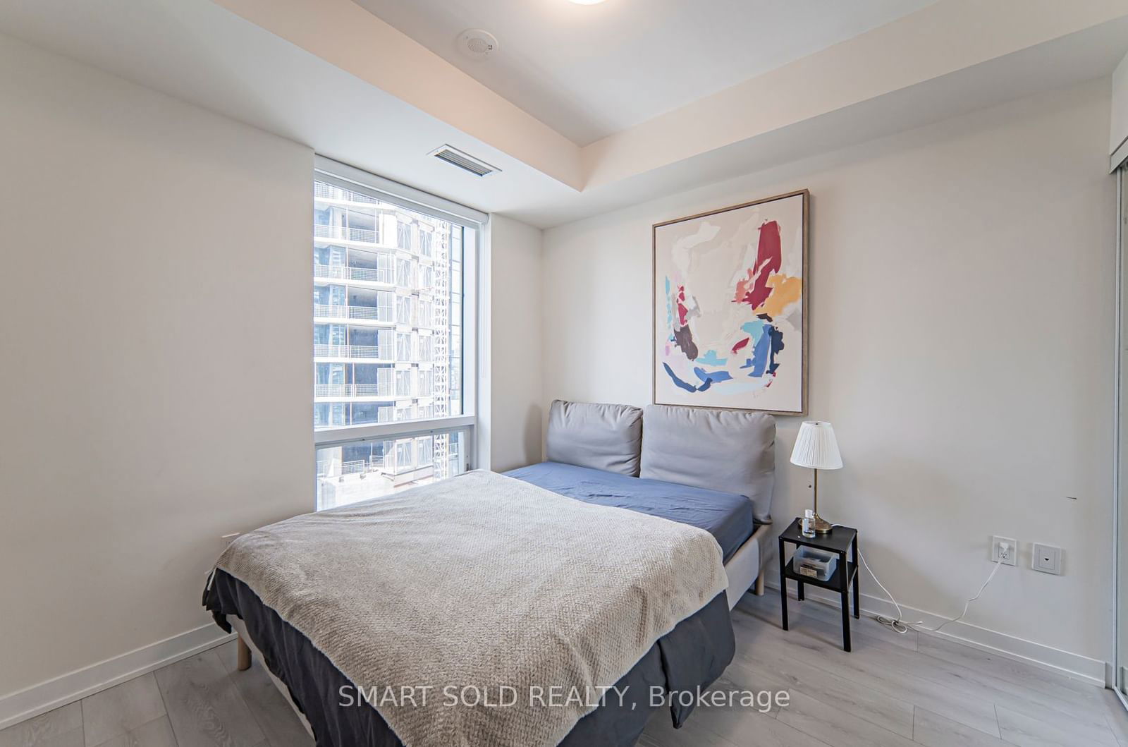 28 Freeland St, unit 1603 for rent