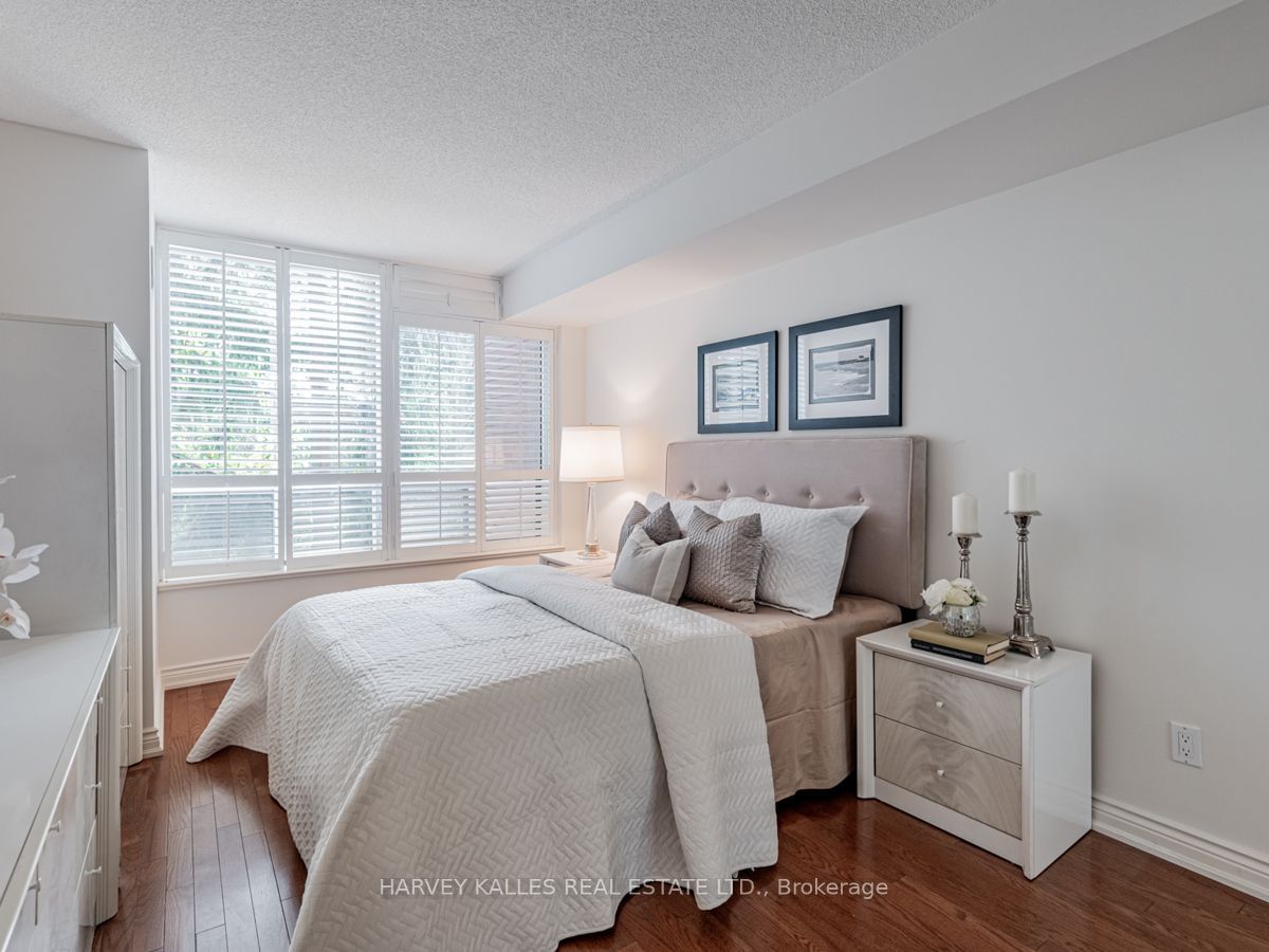 3181 Bayview Ave, unit 109 for sale