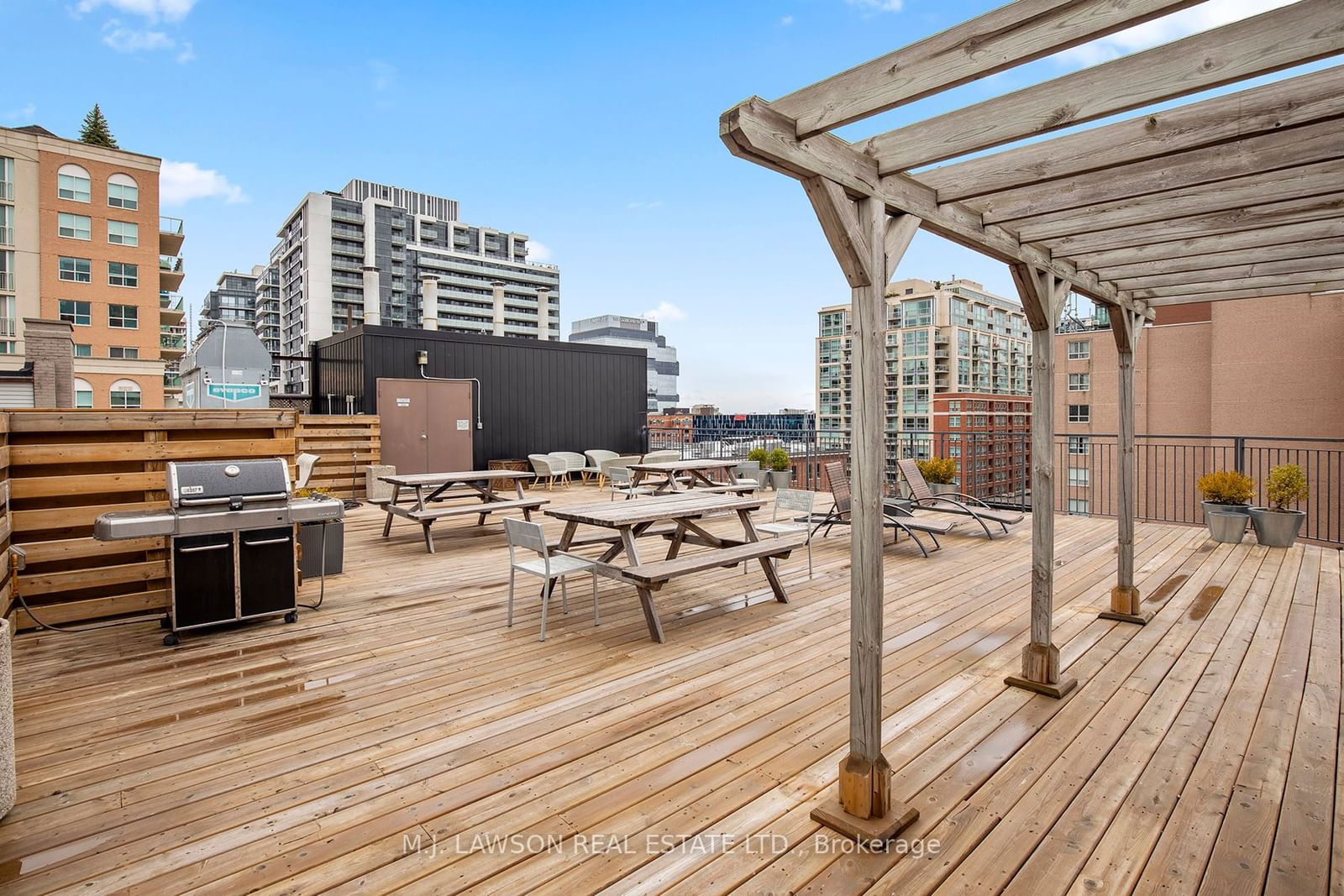 80 Sherbourne St, unit 101 for sale