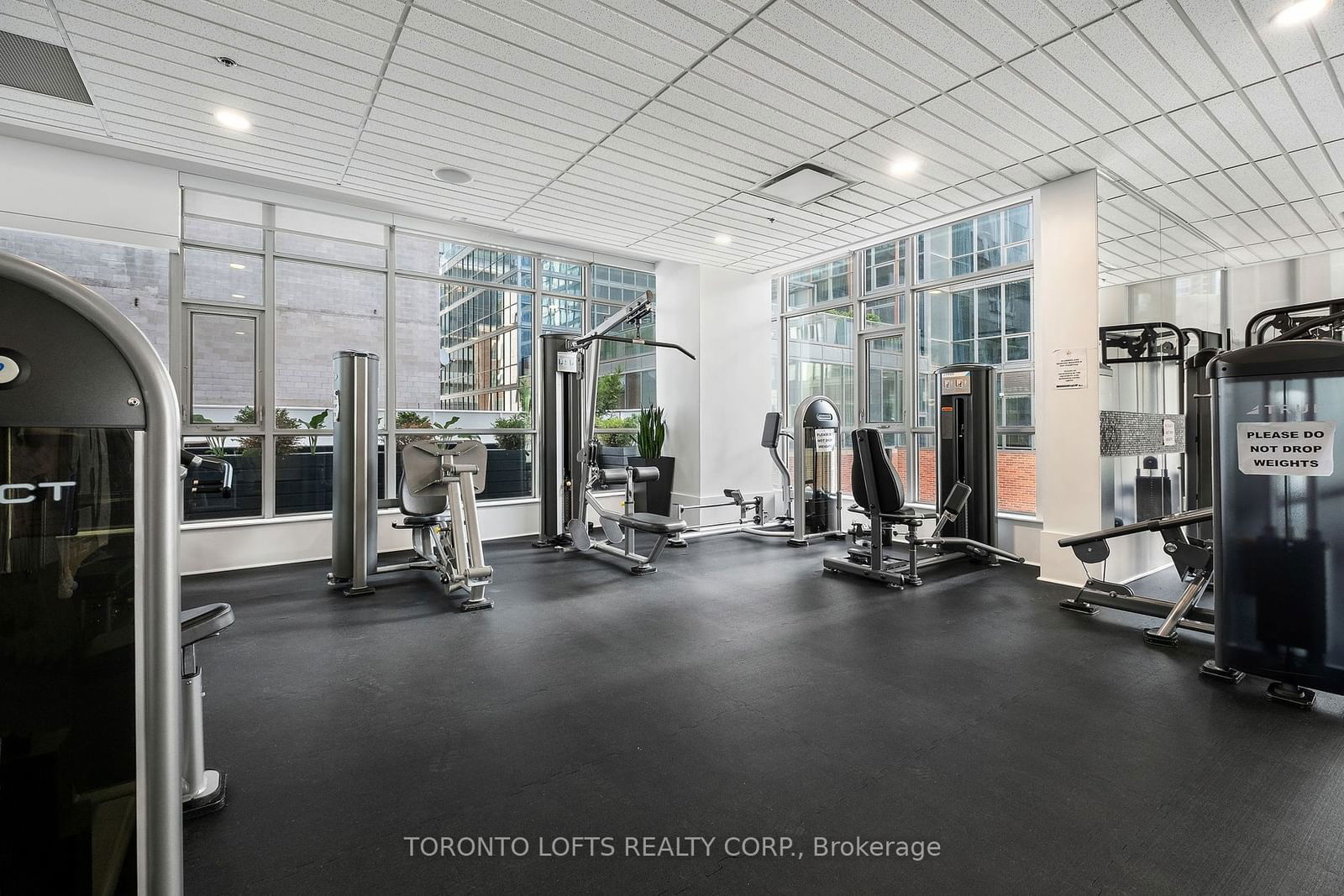 375 King St W, unit 604 for sale