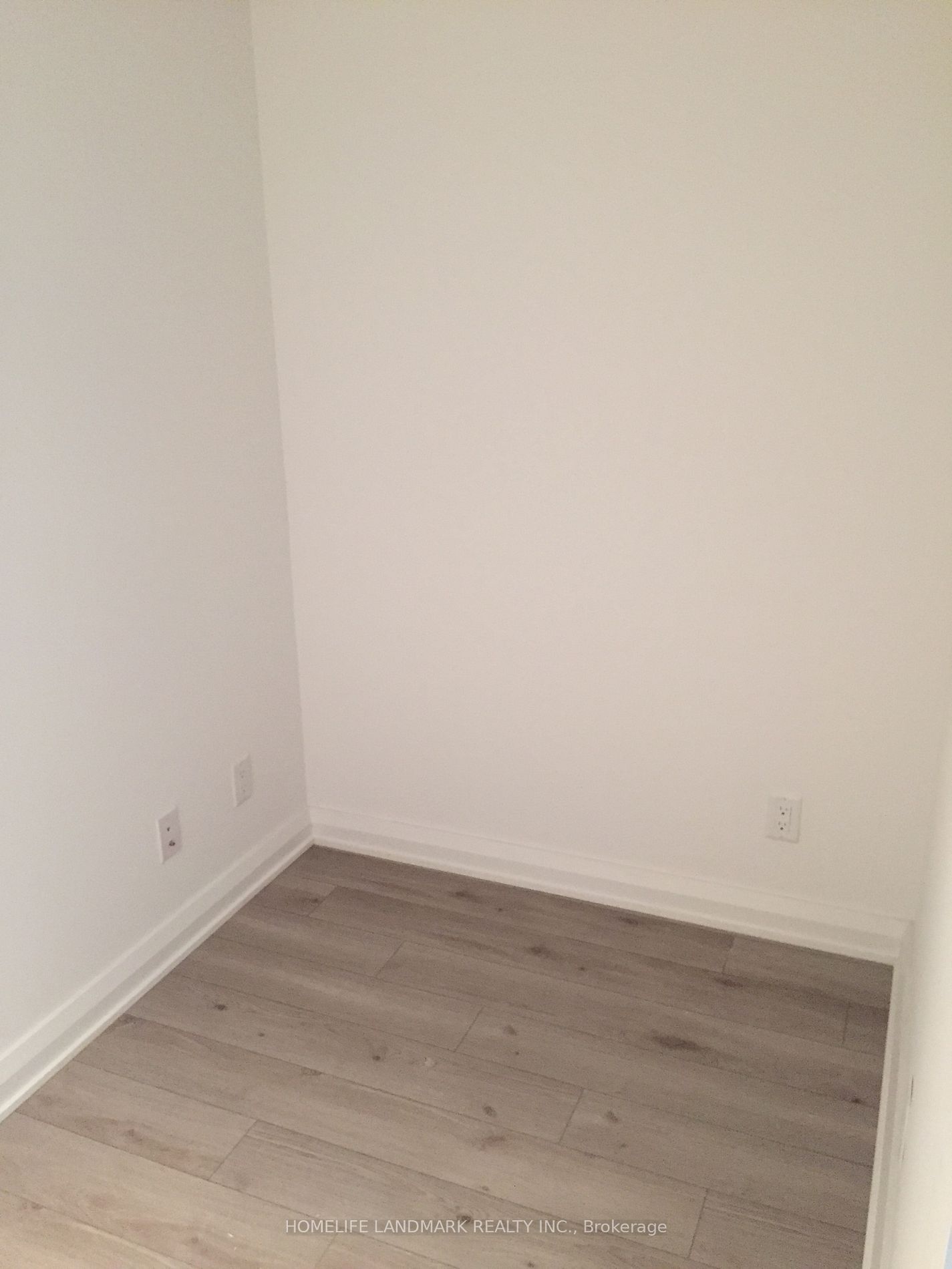 155 Yorkville Ave, unit 901 for rent