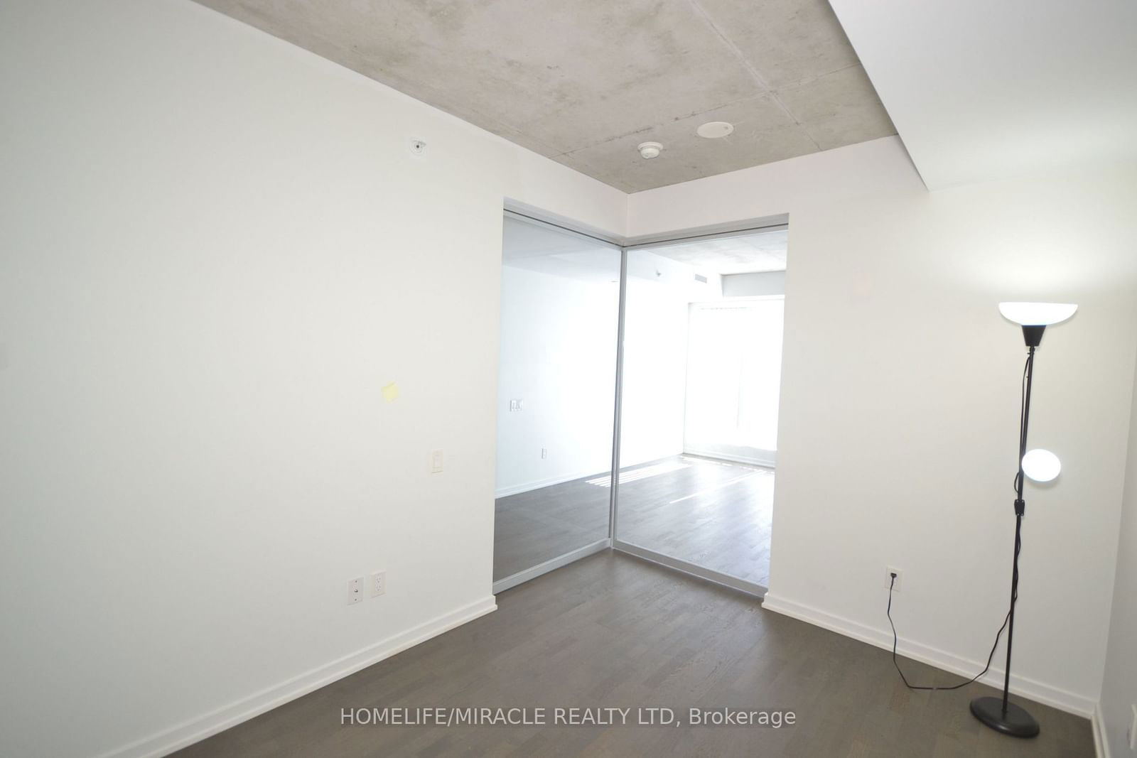 60 Colborne St, unit 518 for rent