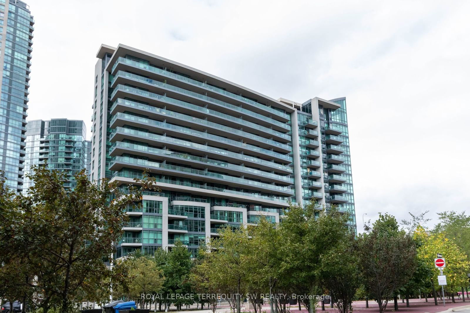 209 Fort York Blvd, unit 1371 for rent