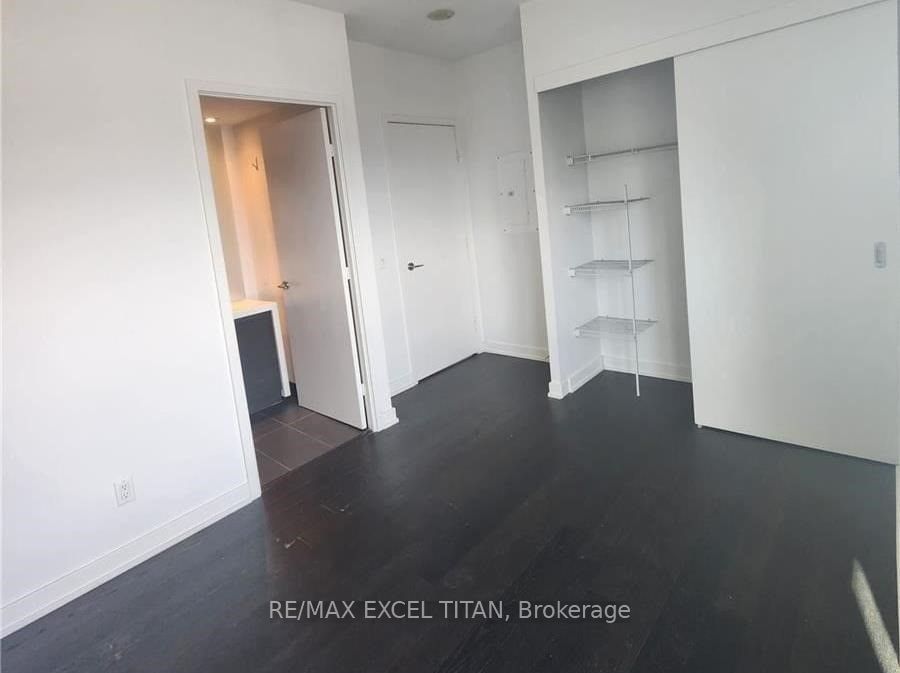 1030 King St W, unit 1013 for rent