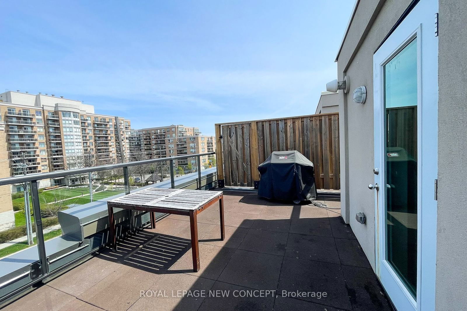 LA Courtyards Townhomes, North York, Toronto