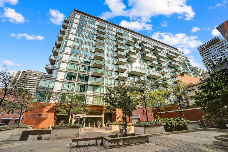 333 Adelaide St, unit 1403 for rent