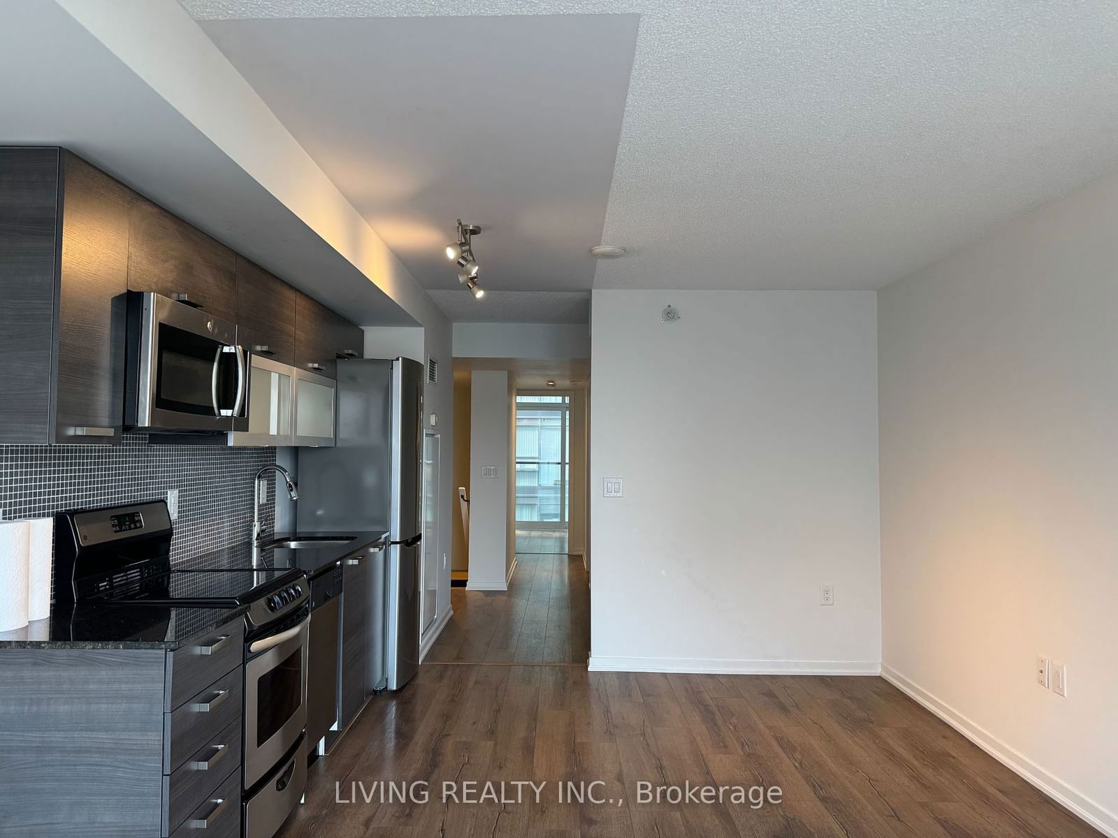 36 Lisgar St, unit 1205E for rent