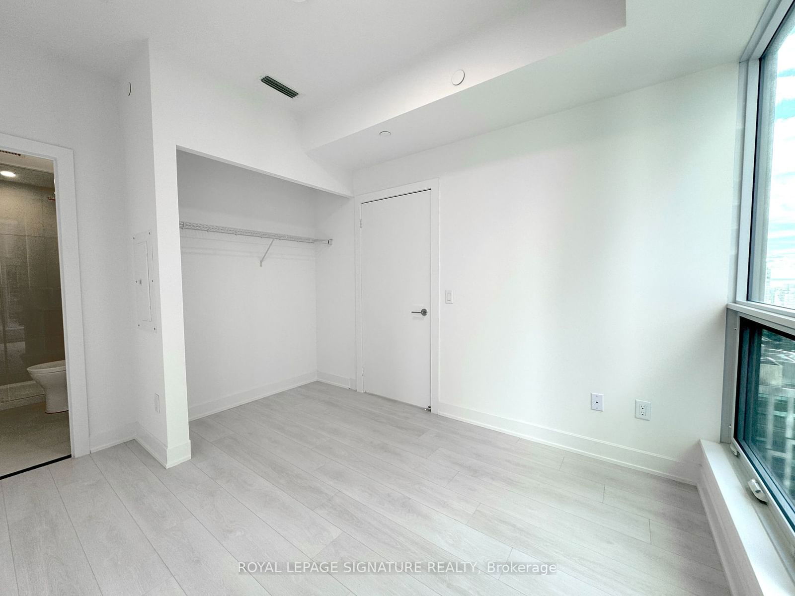 35 Mercer St, unit 2511 for rent