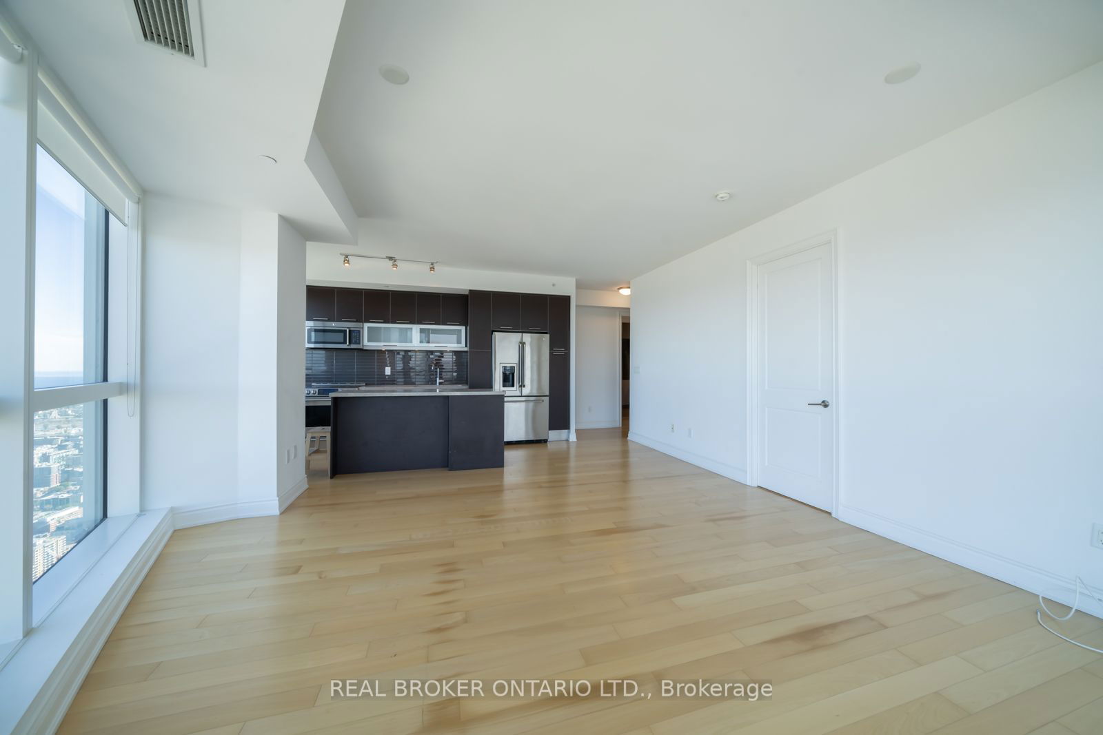 388 Yonge St, unit 7302 for rent