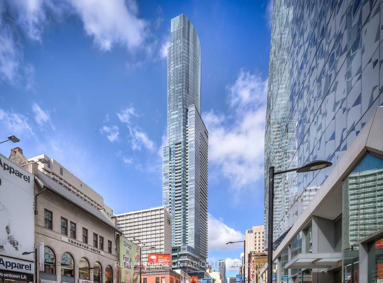 388 Yonge St, unit 7302 for rent