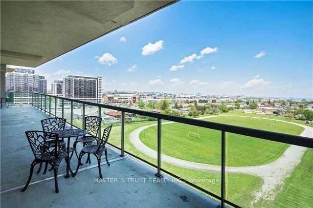 1030 Sheppard Ave W, unit 409 for rent