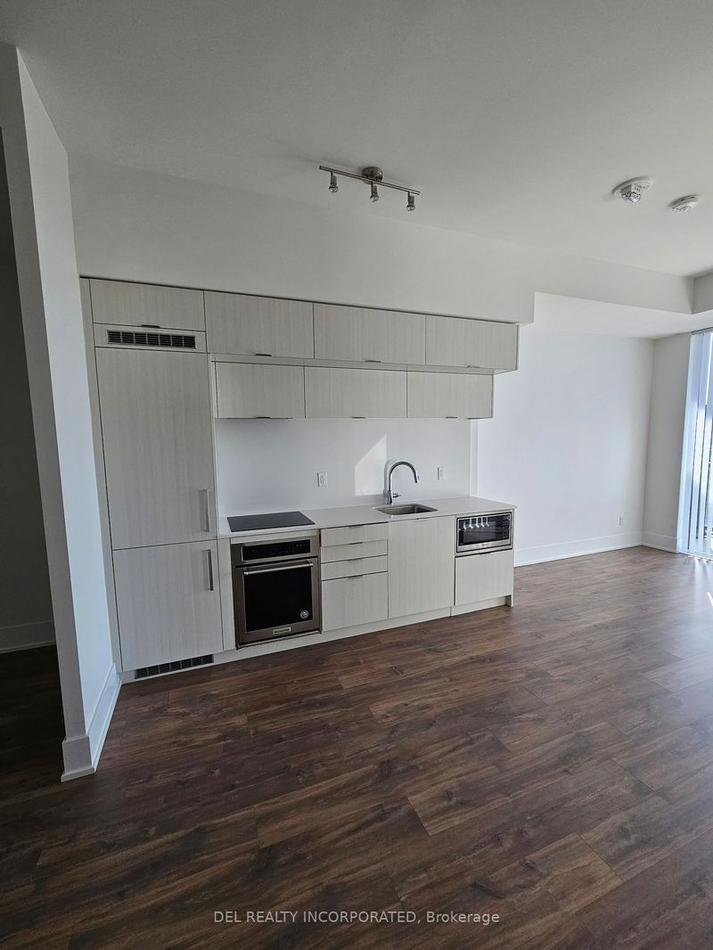 80 Vanauley St, unit 821 for rent