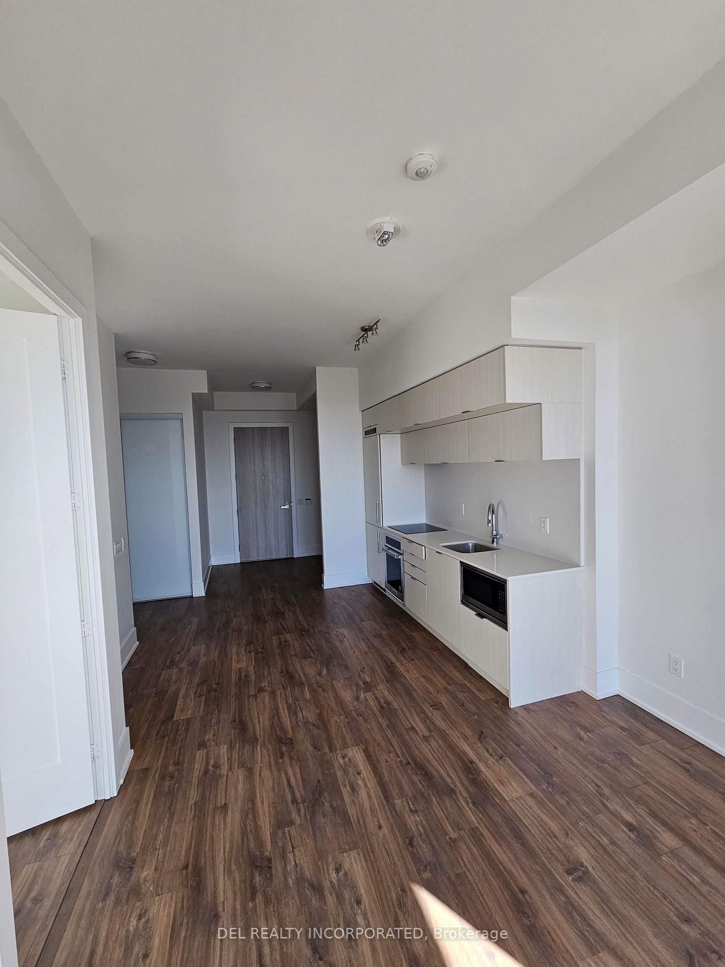 80 Vanauley St, unit 821 for rent