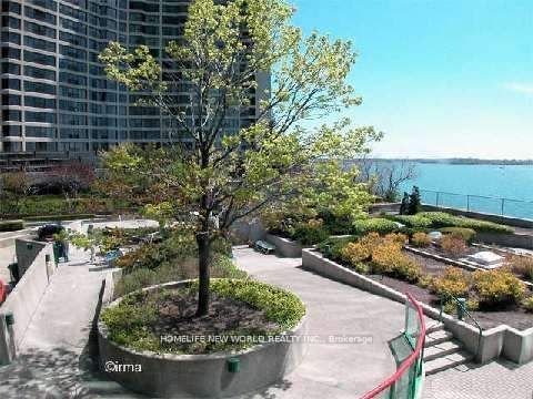 77 Harbour Sq, unit 2006 for rent