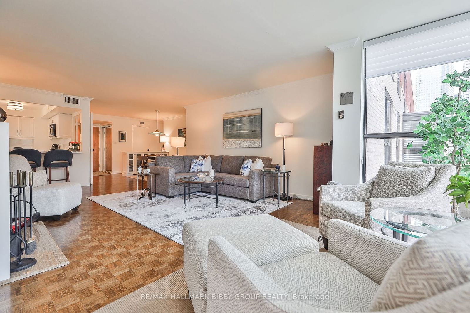 80 Front St E, unit 708 for sale