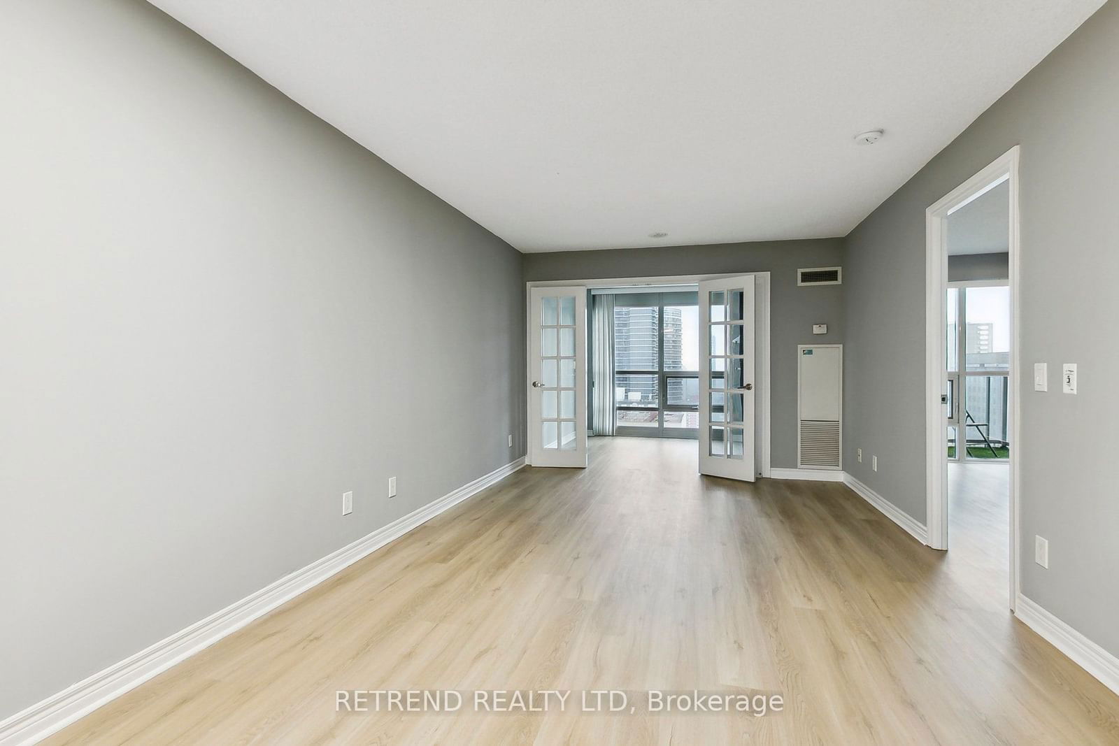 763 Bay St, unit 2404 for sale