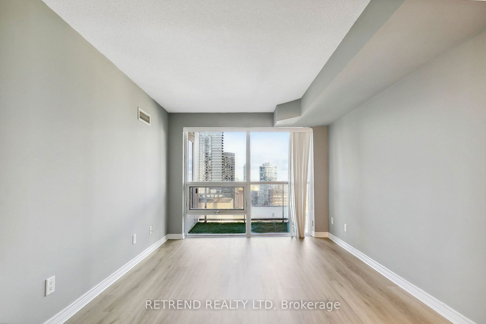 763 Bay St, unit 2404 for sale