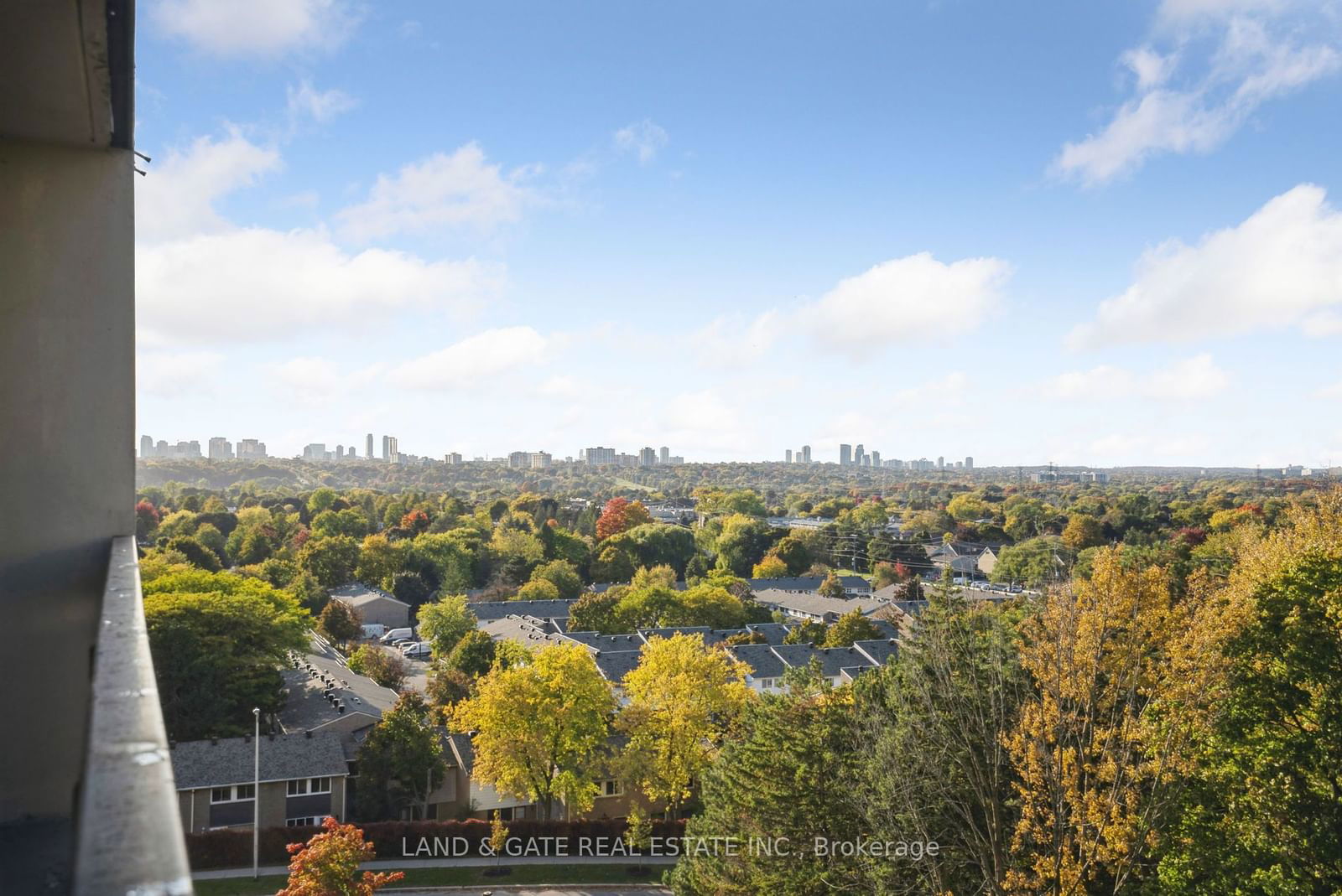 260-350 Seneca Hill Drive Condos, North York, Toronto