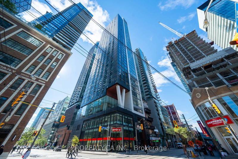 357 King St W, unit 1108 for rent