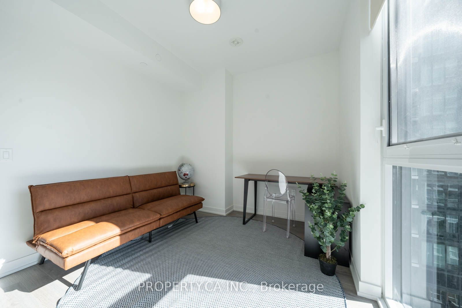 357 King St W, unit 1108 for rent