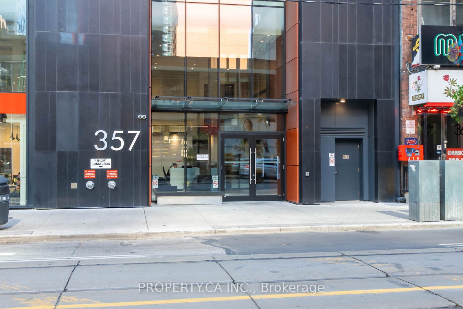 357 King St W, unit 4002 for rent