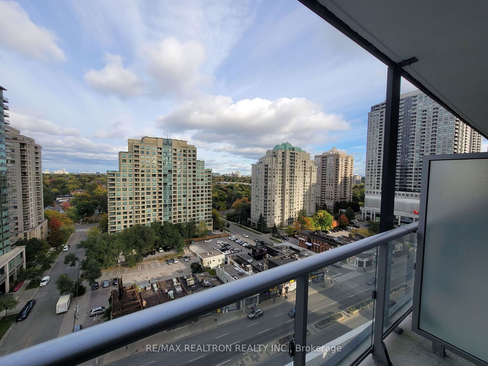 5180 Yonge St, unit 1005 for sale