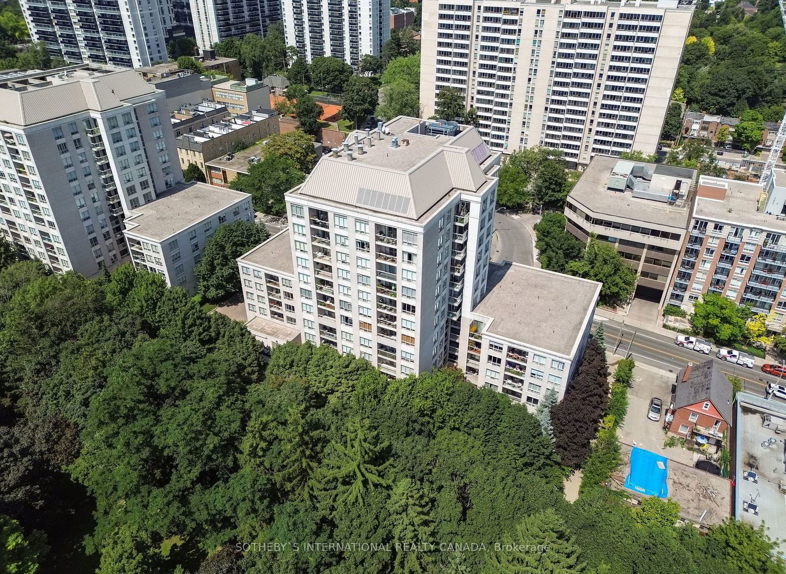 253 Merton St, unit 1205 for sale