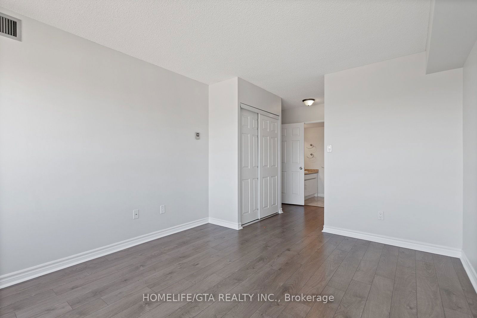 10 Torresdale Ave, unit 1710 for rent