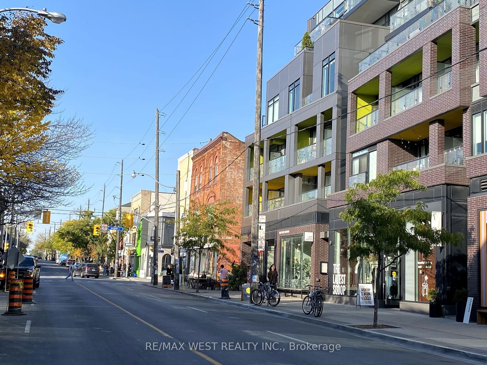 109 Ossington Ave, unit 219 for sale