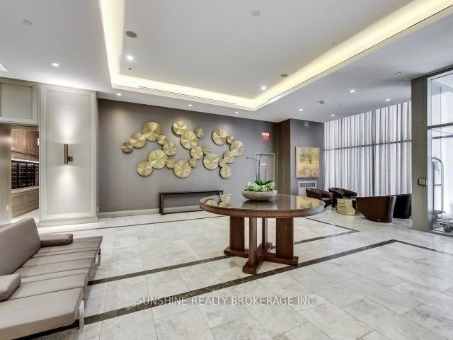 155 Yorkville Ave, unit 1518 for sale