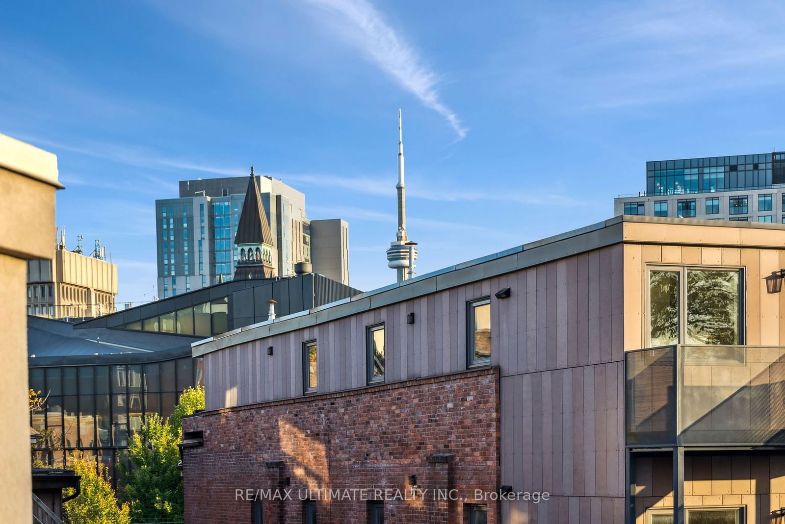 578 Spadina Ave, unit 5 for sale