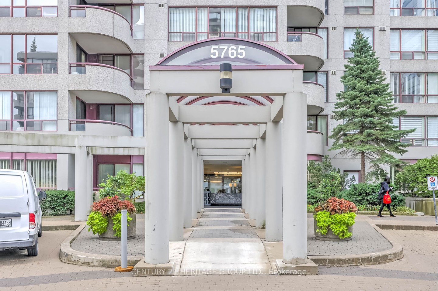 5765 Yonge St, unit Ph302 for sale