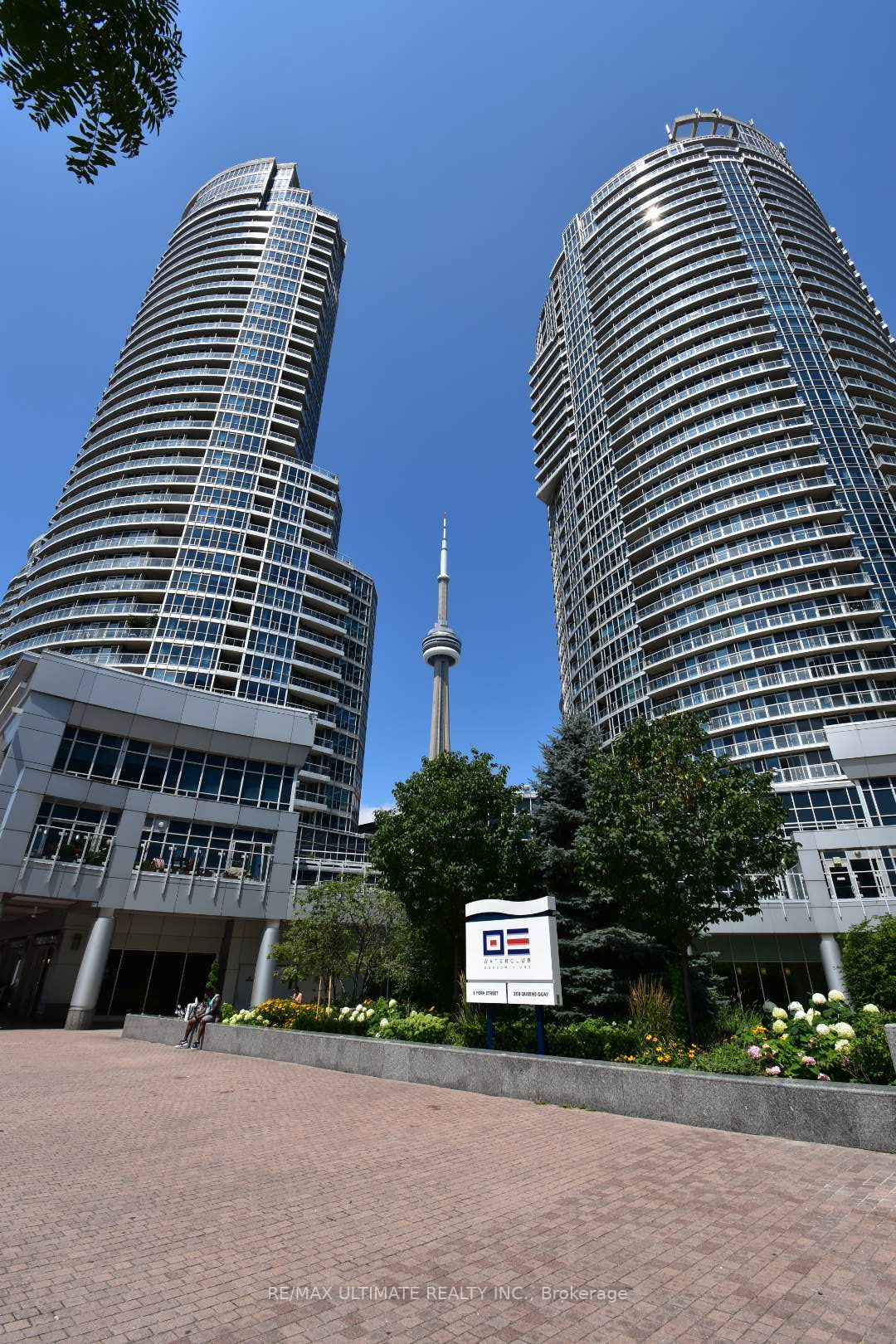 208 Queens Quay W, unit 302 for rent