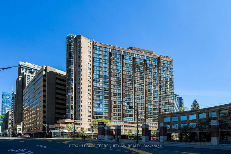 1055 Bay St, unit 407 for sale