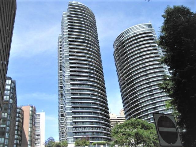 21 Carlton St, unit 2006 for rent