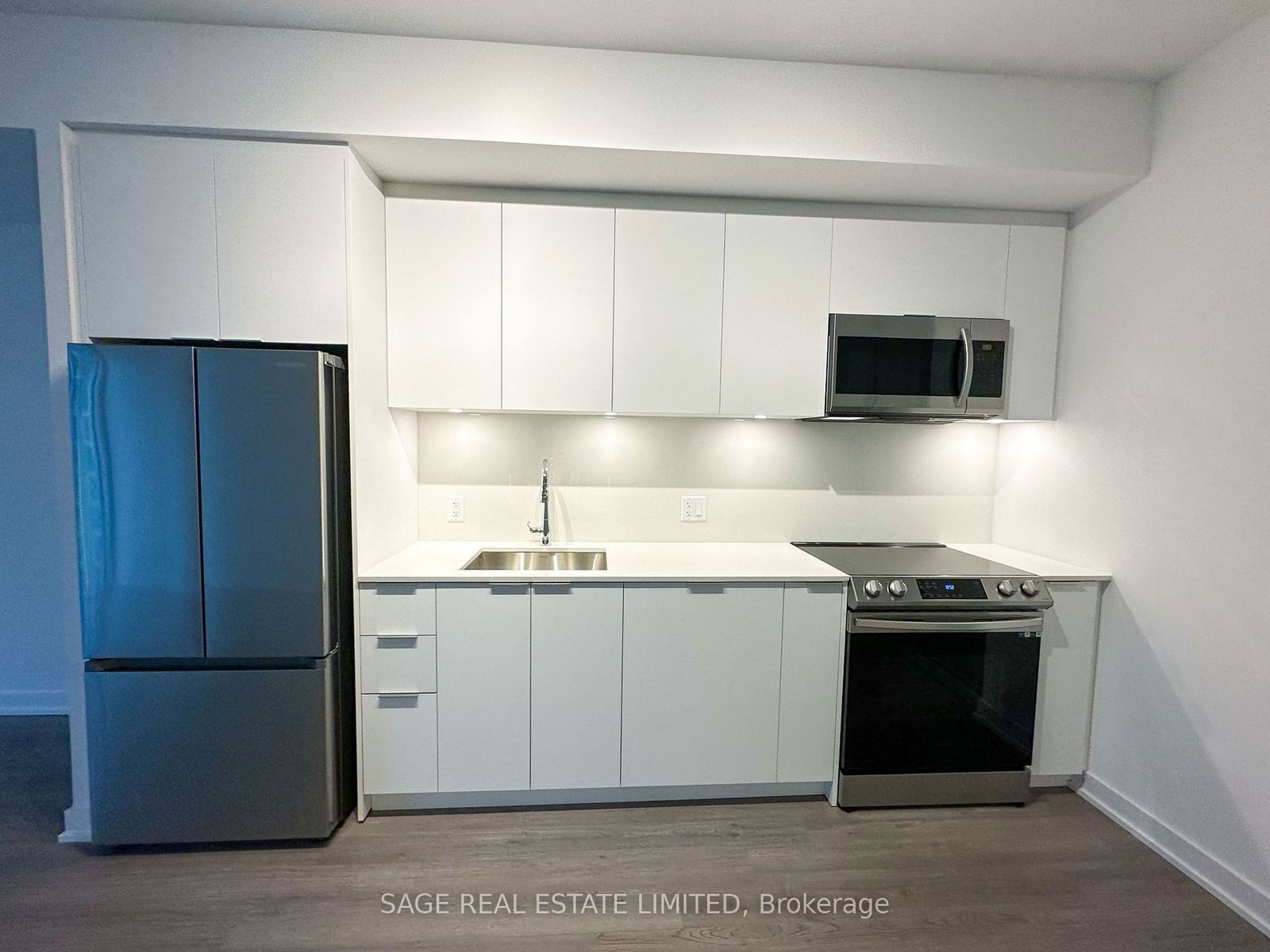 357 King St W, unit 3309 for rent